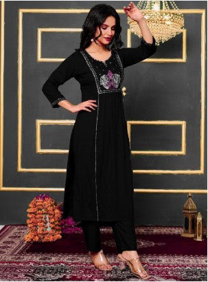 Women Ethnic Motifs Embroidered Empire Thread Work Kurta with Trousers
