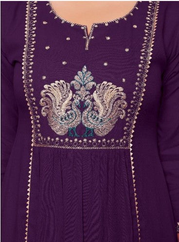 Women Ethnic Motifs Embroidered Empire Thread Work Kurta with Trousers